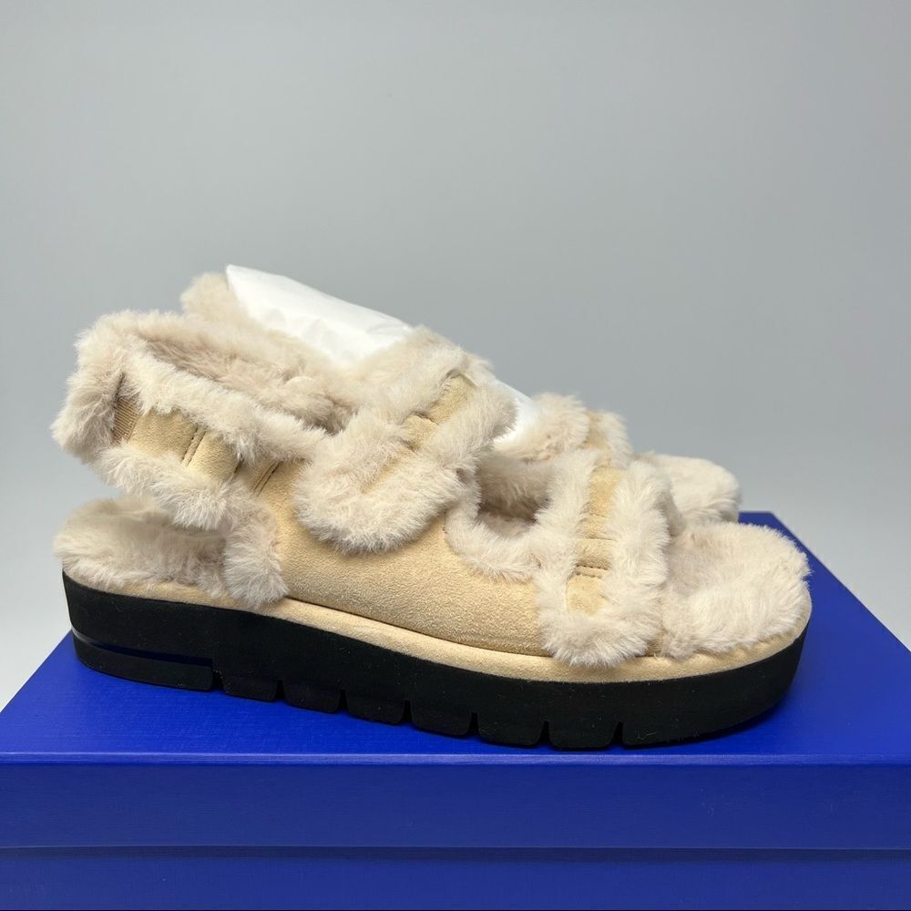 Stuart Weitzman Zoe Sandal - Picture 3 of 10